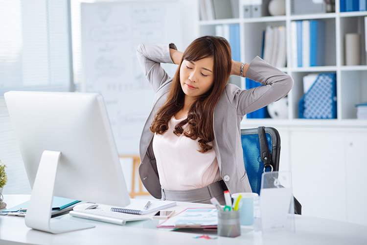 Back Pew Problem 3 Common Mistakes That Are Worsening Your Backache