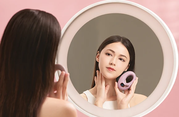 OSIM 小臉美容儀(小臉機) - 緊緻美肌,刮出立體小臉 OSIM 小臉美容儀(小臉機) - 緊緻美肌,刮出立體小臉